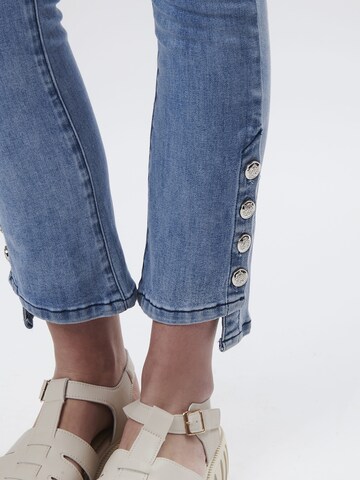 Skinny Jean Influencer en bleu