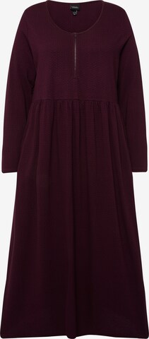 Ulla Popken Dress in Red: front