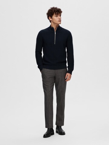 SELECTED HOMME Regular Pants in Grey