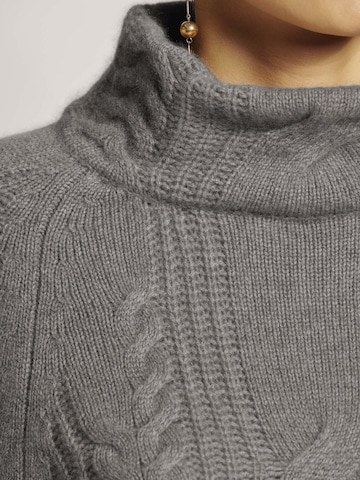 Pull-over MADELEINE en gris