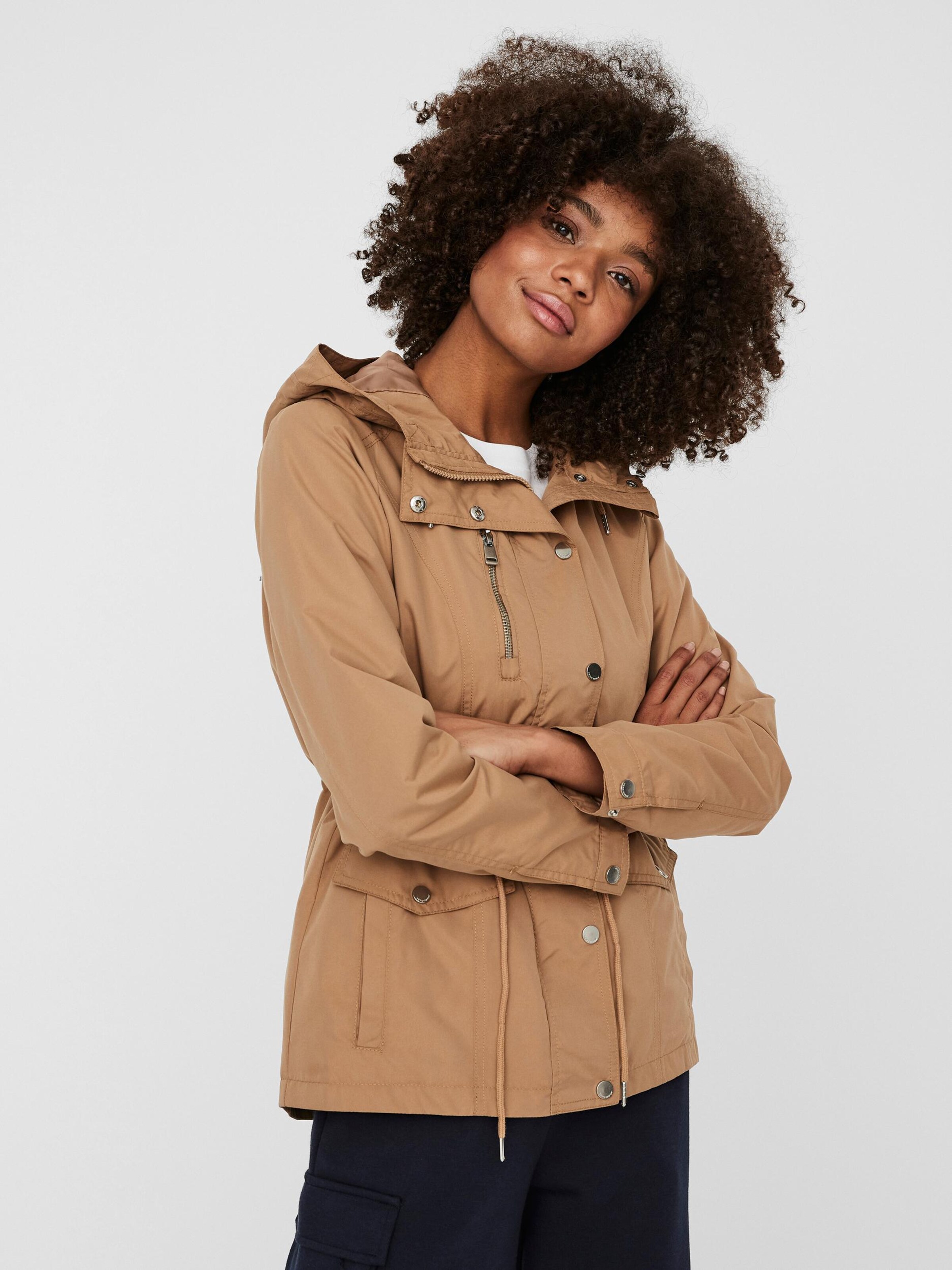 VERO MODA Jacke 'Pernille' in Light Brown ABOUT YOU