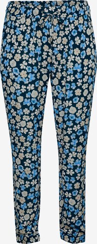 Effilé Pantalon 'Tiri' KAFFE CURVE en bleu : devant