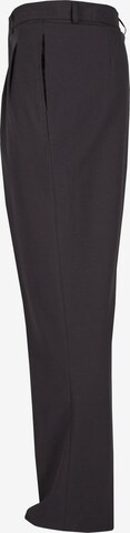 Urban Classics Boot cut Pants in Black