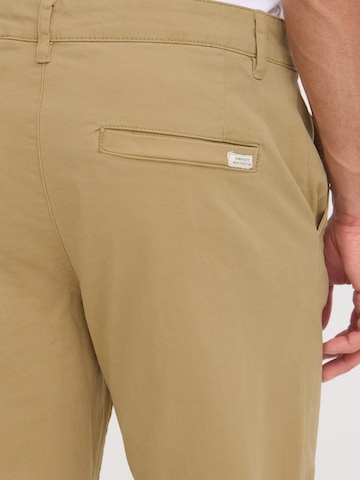 smėlio BLEND Laisvas „Chino“ stiliaus kelnės 'Natan'