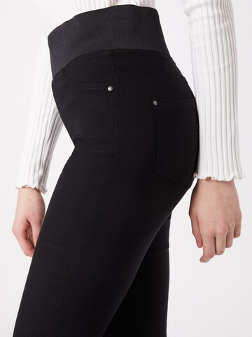 Bootcut Pantaloni de la Freequent pe negru