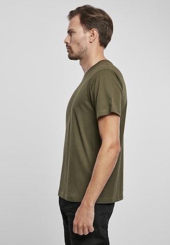 Tricou de la Brandit pe verde