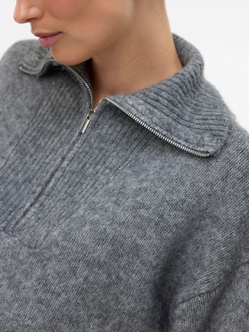 Vero Moda Maternity Trui in Grijs