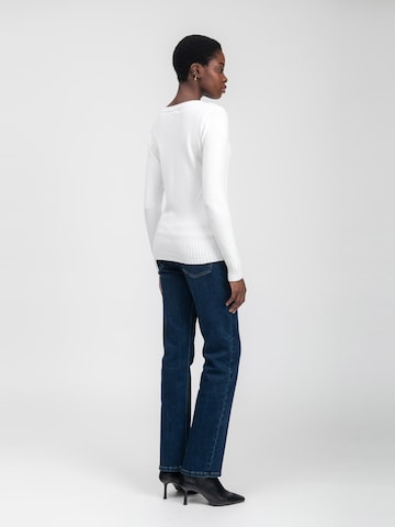 Influencer Pullover i hvid