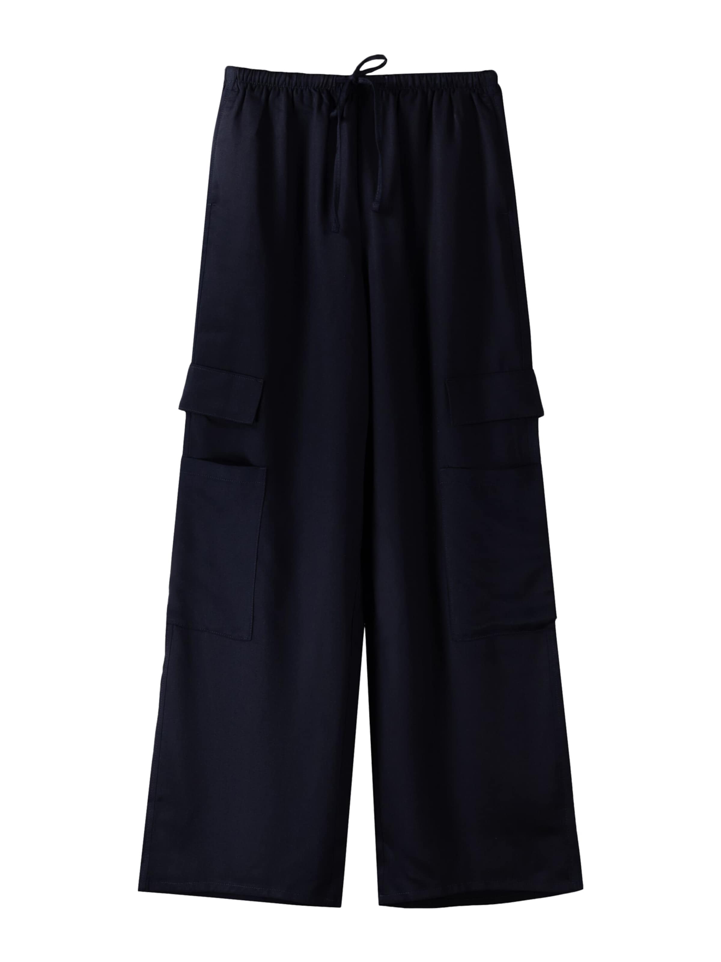 Bershka Kapsáče - čierna, Produkt