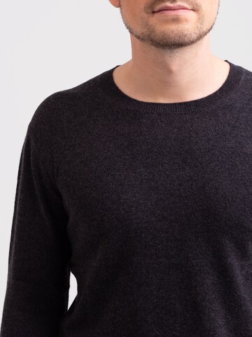 Pullover di CASH-MERE.CH in grigio