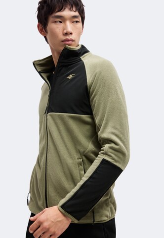 4F - Chaqueta polar funcional en verde