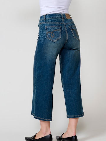 KOROSHI Bootcut Jeans in Blauw