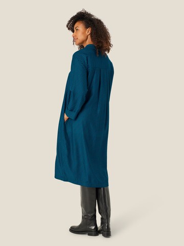 Robe 'Nettie' Masai en bleu