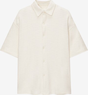 Pull&Bear Button Up Shirt in White: front