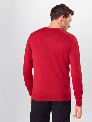 TOM TAILOR - Regular Fit Pullover em vermelho