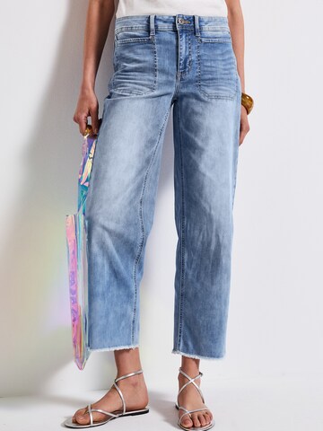 STREET ONE Regular Jeans in Blauw: voorkant