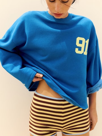 Sweat-shirt 'PACIFIC 91' Pull&Bear en bleu