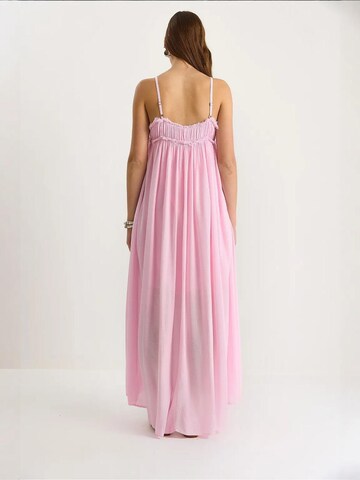 Bianco Lucci Kleid in Pink