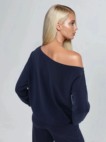 Busem - Sweatshirt em azul