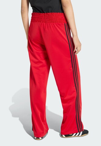 ADIDAS ORIGINALS Loosefit Broek 'Firebird' in Rood