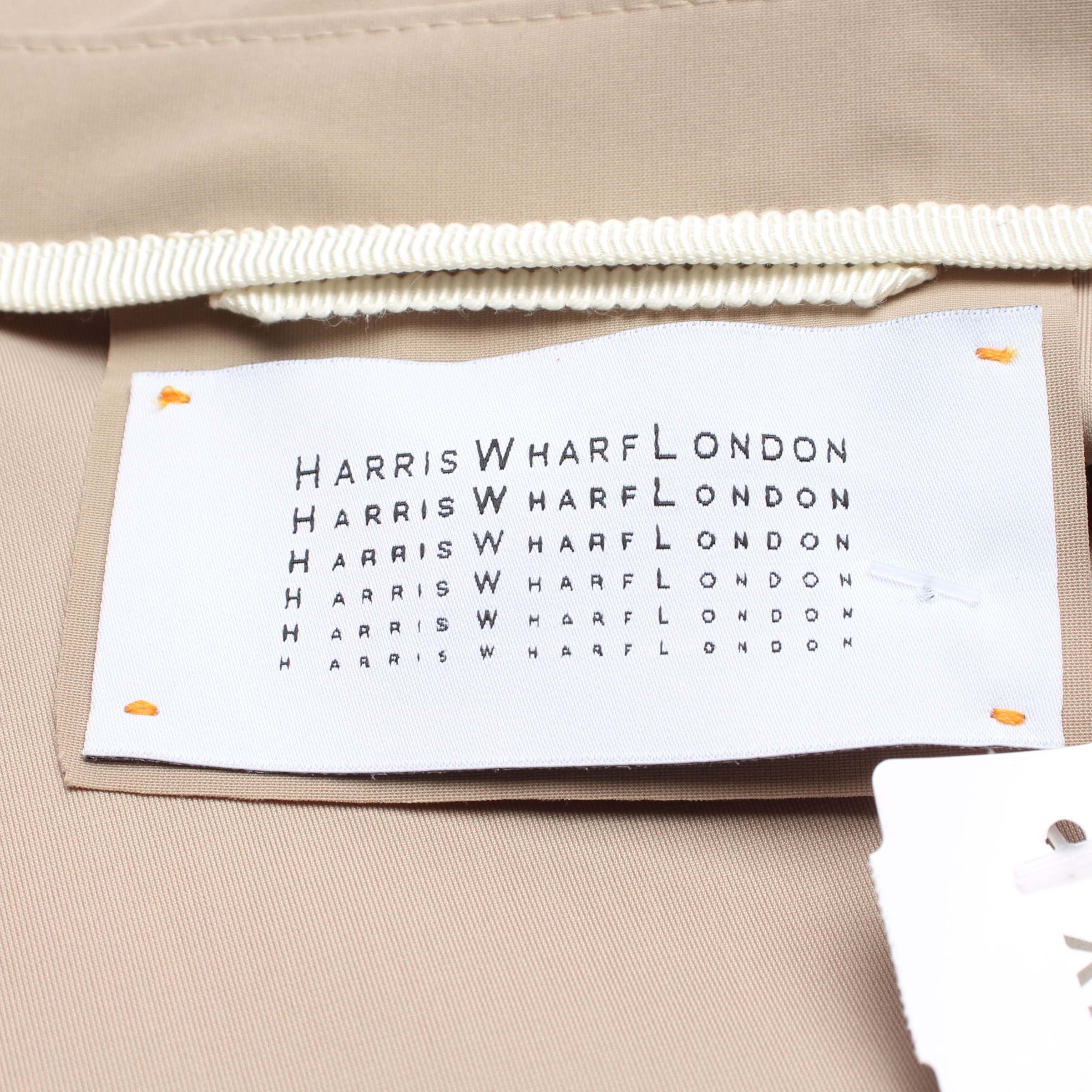 Harris Wharf London Jacket & Coat in XL in White