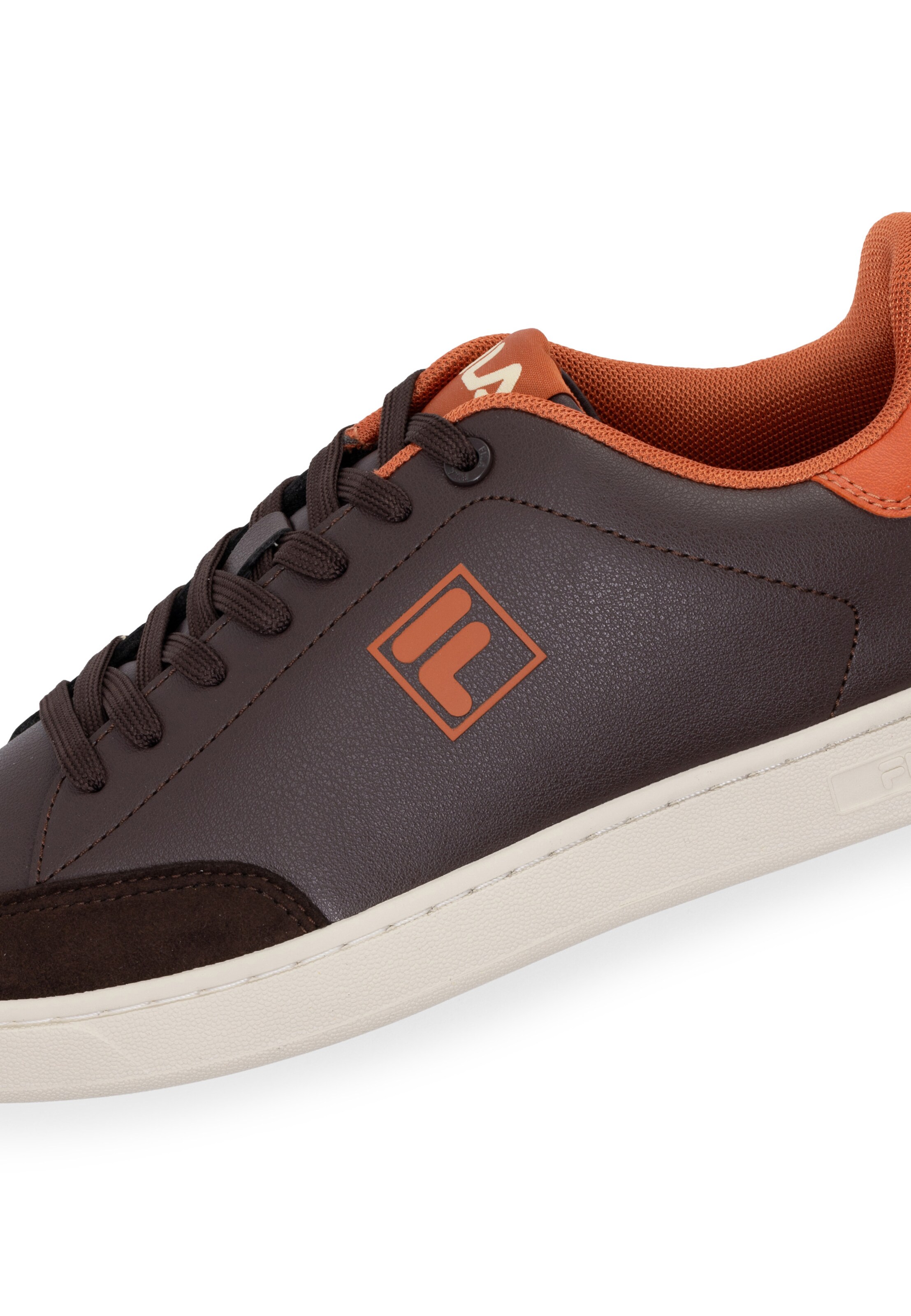FILA Låg sneaker 'Courtbay' i brun