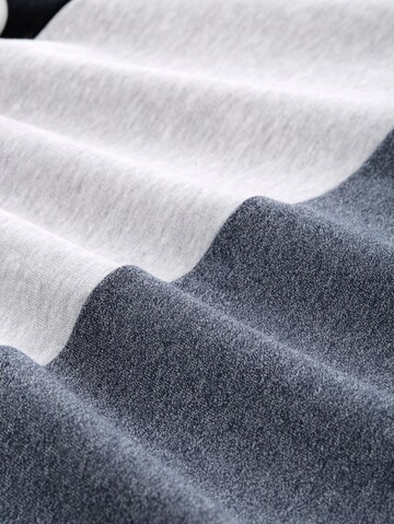 TOM TAILOR Суичър в синьо