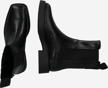 VAGABOND SHOEMAKERS Chelsea Boots 'Jillian' in Black