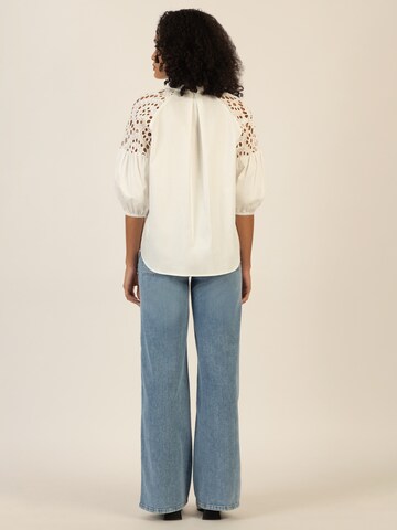 mint & mia Bluse in Weiß