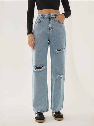 Hiccup Wide Leg Jeans in Blau: Vorderseite