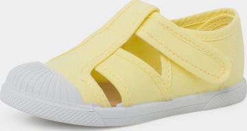 Chaussures ouvertes Pisamonas en jaune : devant