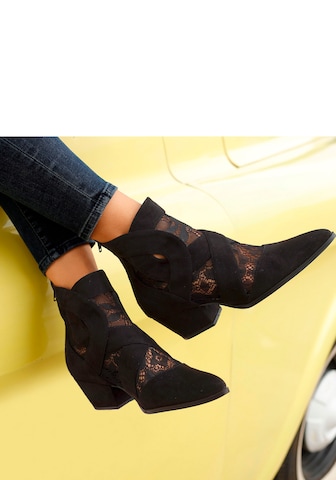 Ankle boots di LASCANA in nero: frontale