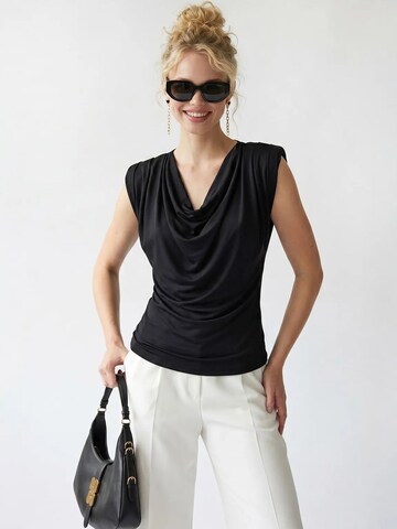 Top di MixRay in nero