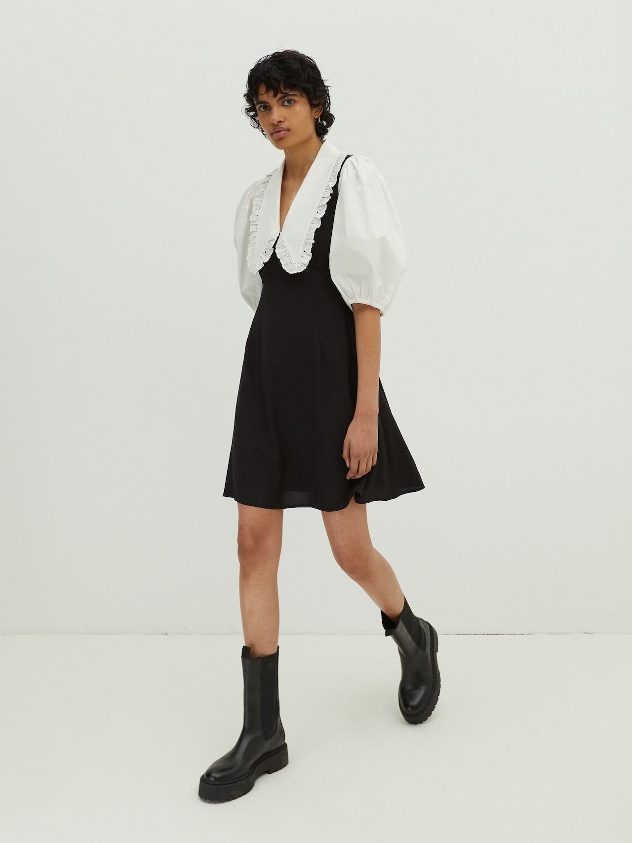 EDITED Produits Robe 'Everly' noir