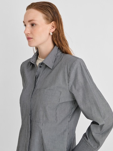 ROUGE EDIT - Blusa en gris