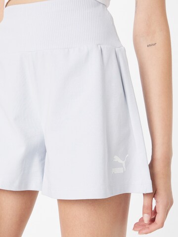 PUMA Regular Shorts in Lila