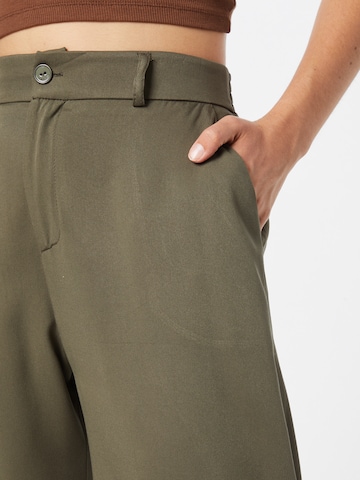 IMPERIAL Loose fit Trousers in Green