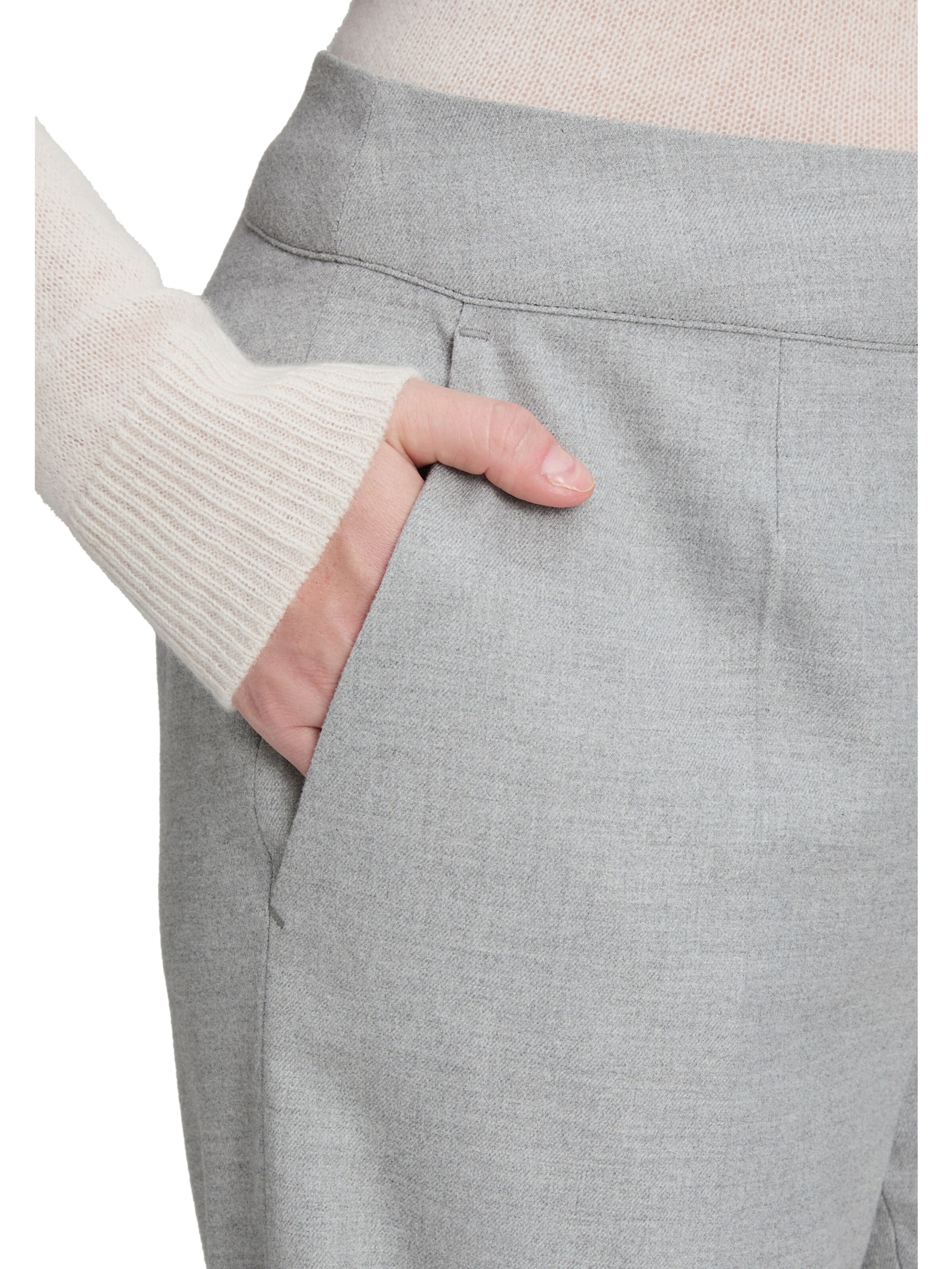 Betty Barclay Loose fit Pleated Pants in Grey