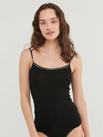 Penti - Top em preto: frente