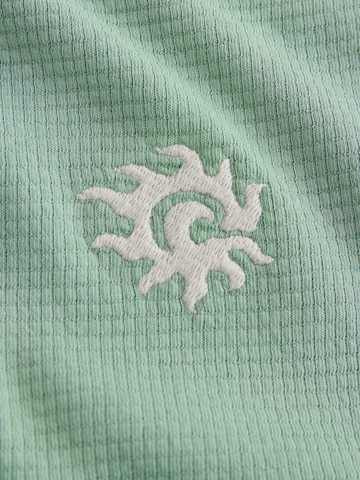 T-Shirt Next en vert