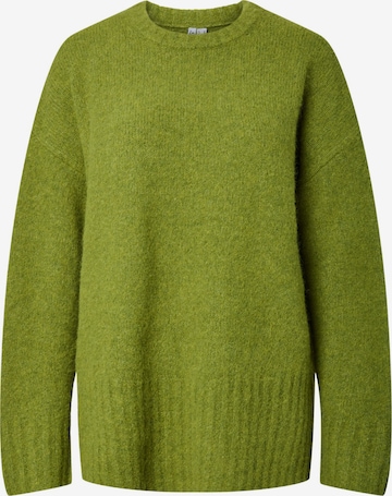PIECES Sweater 'PCTina' in Green: front