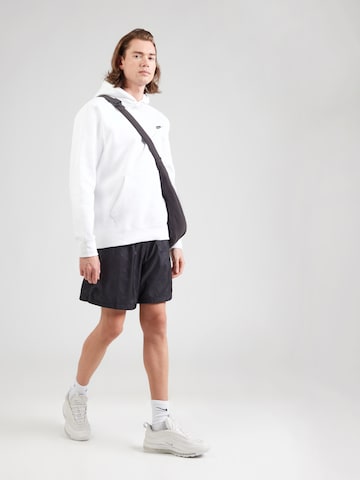 balta Nike Sportswear Megztinis be užsegimo 'CLUB'