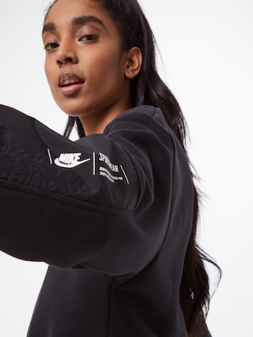 Nike Sportswear Sweatshirt i svart