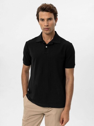 T-Shirt Antioch en noir : devant