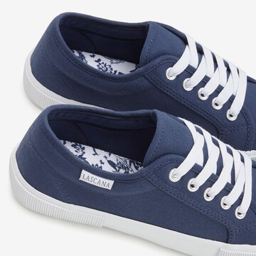 LASCANA Sneakers laag in Blauw