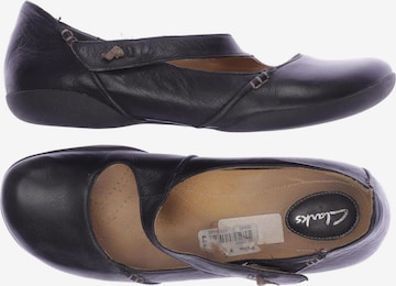 CLARKS Flats & Loafers in 40,5 in Black: front