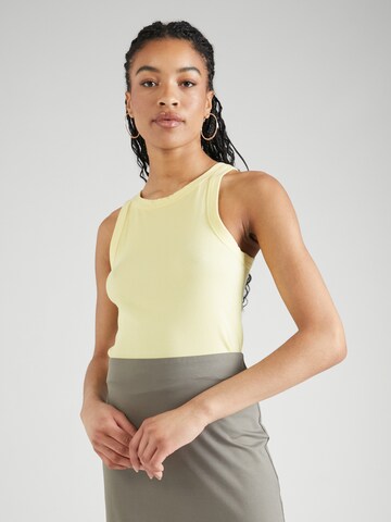 GAP Top in Yellow: front