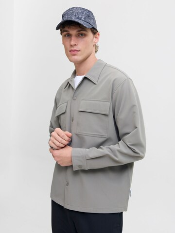 JACK & JONES Comfort Fit Skjorte i grå