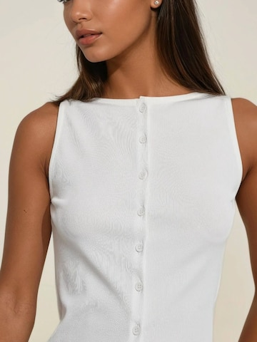 Hiccup - Top de malha em branco