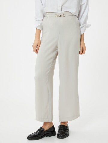 Koton Tapered Hose in Grau: Vorderseite